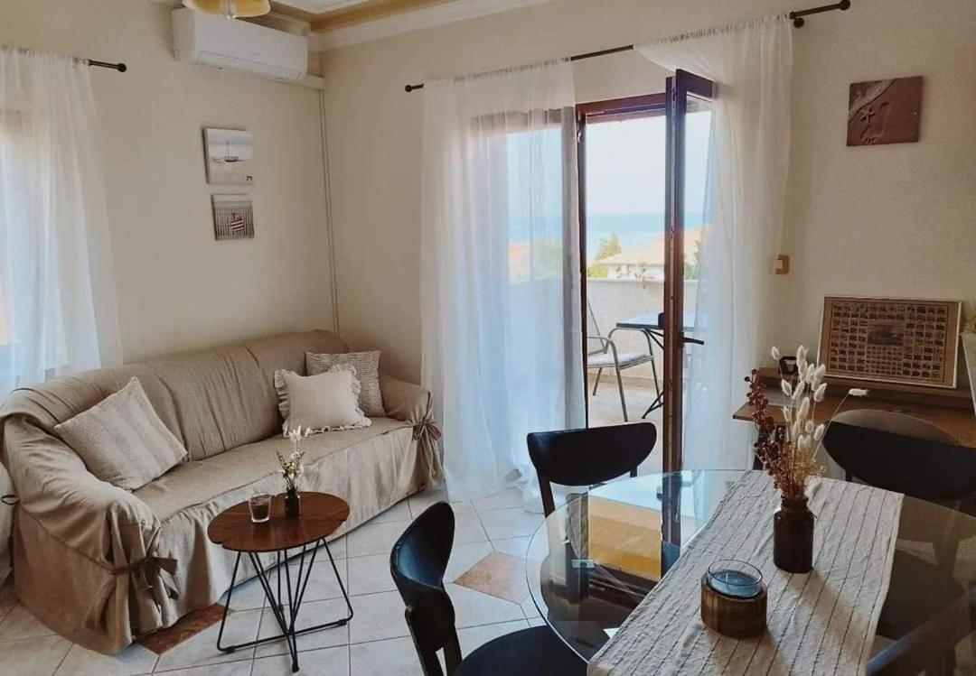 Apartman Mediterraneo Supetar Exterior foto